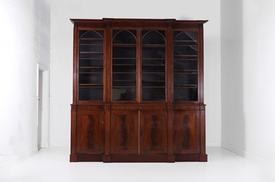 Lot 444 - A Regency mahogany library bookcase
