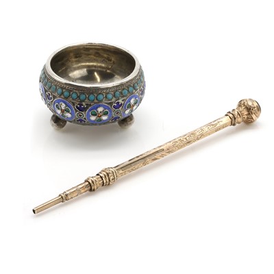 Lot 325 - A Russian silver and enamel salt cellar and a propelling pencil