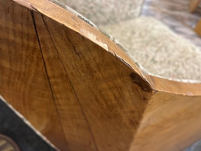 Lot 11 - Arts and Crafts
