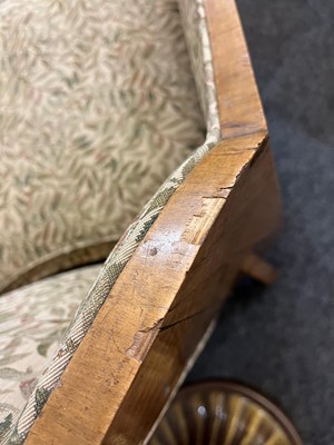 Lot 11 - Arts and Crafts