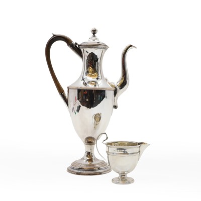 Lot 49 - A Sheffield plate coffee pot