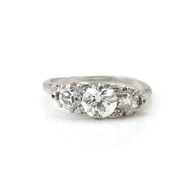 Lot 93 - A platinum and diamond three stone ring
