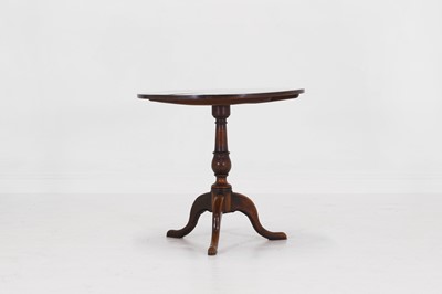Lot 31 - A George III yew occasional table