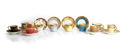 Lot 219 - A collection of Paris porcelain coffee and tea wares