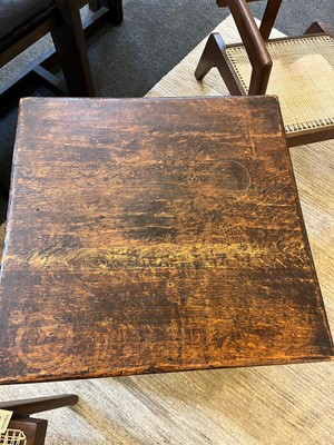 Lot 13 - Arts and Crafts