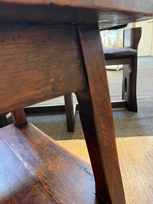 Lot 13 - Arts and Crafts