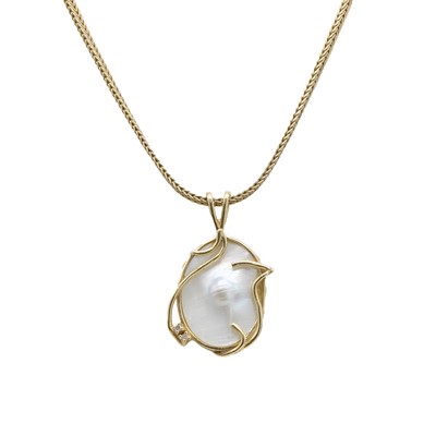 Lot 190 - A blister pearl and diamond pendant