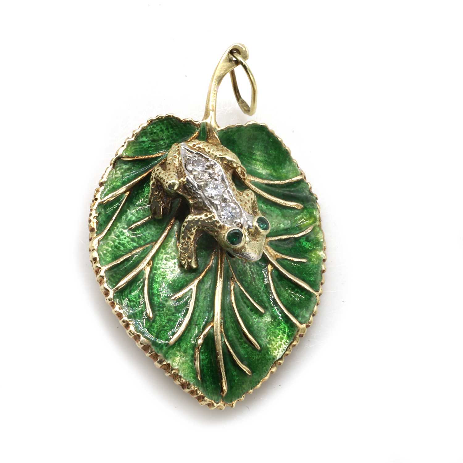 Lot 215 - A diamond and enamel frog pendant/brooch