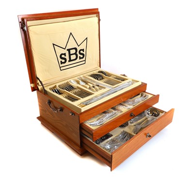 Lot 89 - A canteen of stainless steel flatware