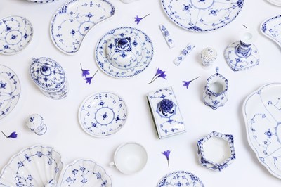 Lot 207 - An extensive Royal Copenhagen 'Blue Fluted' porcelain service