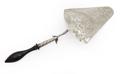 Lot 1 - A George III silver serving slice