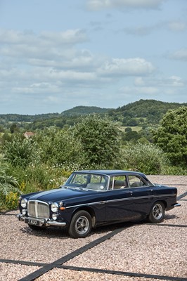 Lot 368 - A 1969 Rover P5B coupé