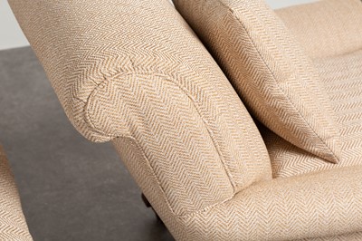 Lot 125 - A Howard & Sons armchair