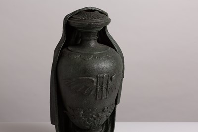 Lot 130 - A large cast iron 'funerary' urn