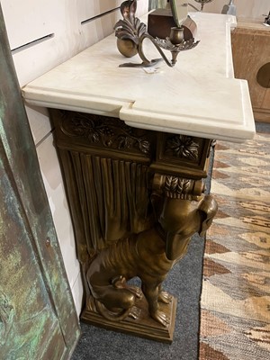 Lot 46 - Art Deco-style