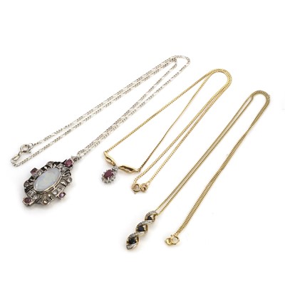 Lot 369 - A small group of gold and silver jewellery