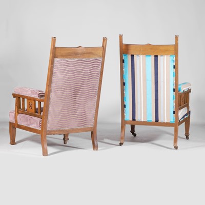 Lot 12 - Arts and Crafts