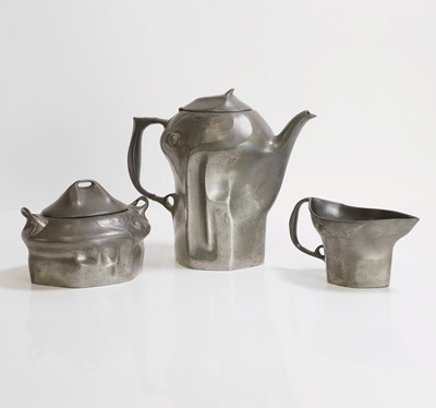 Lot 22 - Kayserzinn