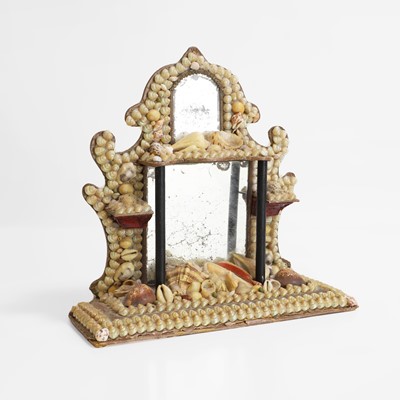 Lot 21 - A Victorian grotto shell mirror