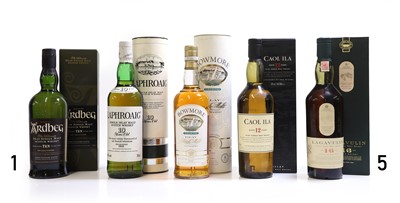 Lot 160 - A selection of Islay Scotch malt whiskies