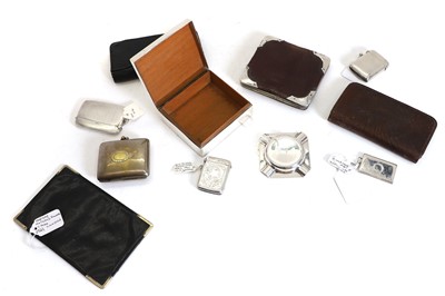 Lot 80 - An Edwardian silver vesta
