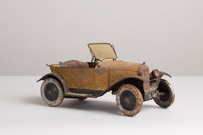 Lot 362 - An André Citroën painted tinplate model open two-seater tourer