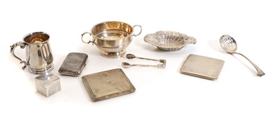 Lot 12 - A collection of silver items