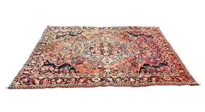 Lot 483 - A Heriz wool rug