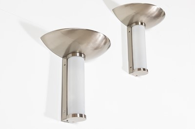 Lot 160 - A set of six Art Deco-style wall lights