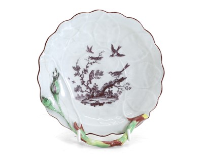 Lot 197 - A First Period Worcester porcelain 'Blind Earl' sweatmeat dish