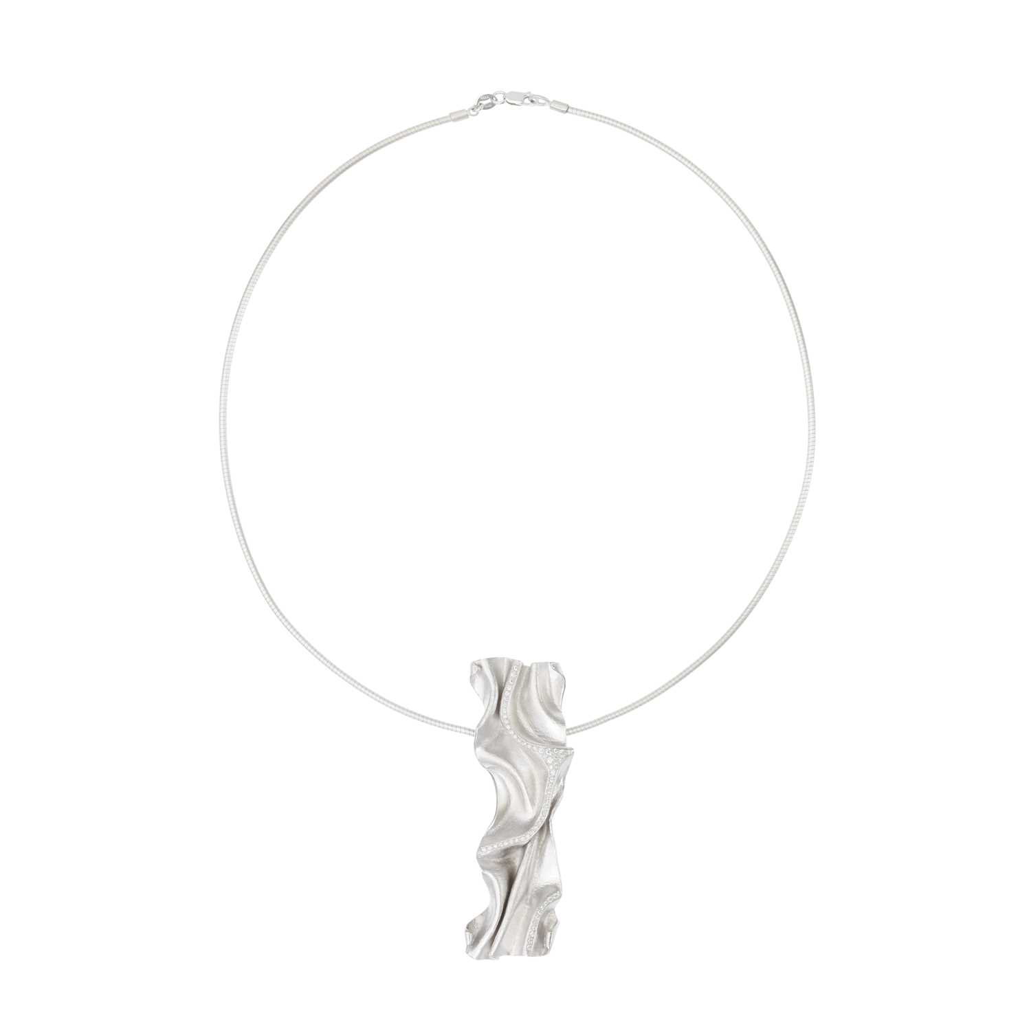 Lot 253 - Ken Bolan and Marinette Domon: a white gold diamond 'Touche de Soie' pendant necklace