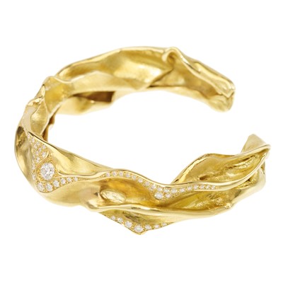 Lot 260 - Ken Bolan and Marinette Domon: a gold diamond 'Touche de Soie' bangle