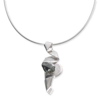 Lot 267 - Ken Bolan and Marinette Domon: a diamond and Tahitian pearl 'Baroque' pendant necklace
