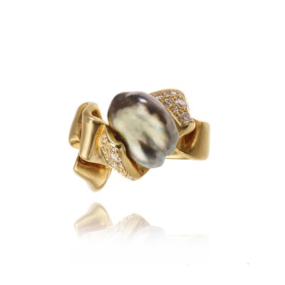 Lot 266 - Ken Bolan and Marinette Domon: a rose gold, Tahitian pearl and diamond 'Baroque' ring