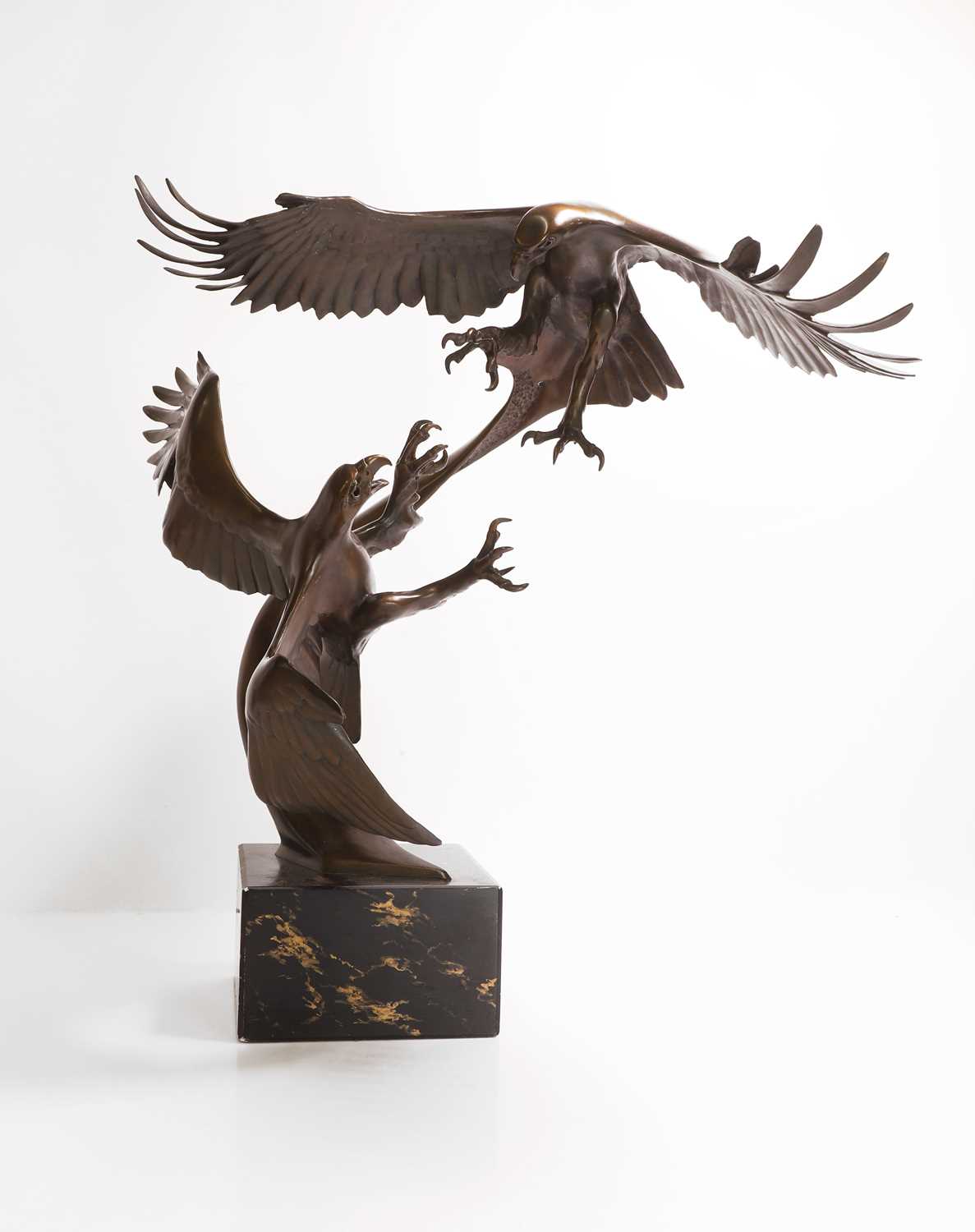 Lot 255 - Llewellyn Owen Davies (Zimbabwean, b.1950)