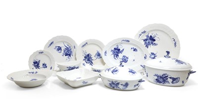 Lot 224 - A Royal Copenhagen 'Blue Flowers' pattern porcelain dinner service