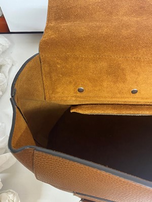 Lot 1472 - Mulberry Chiltern oak grain leather travel bag