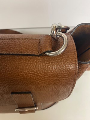 Lot 1472 - Mulberry Chiltern oak grain leather travel bag