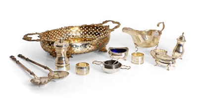 Lot 62 - A silver sauce boat