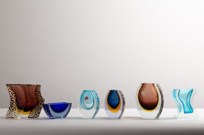 Lot 285 - Five Murano Mandruzzato Sommerso glass vases