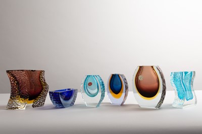 Lot 285 - Five Murano Mandruzzato Sommerso glass vases