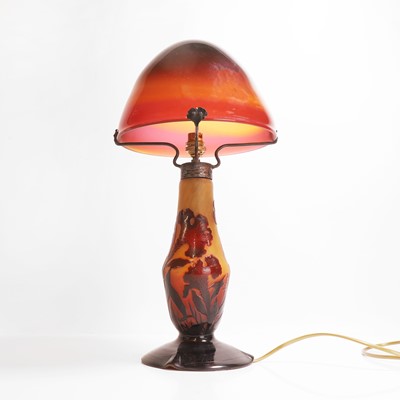 Lot 66 - A cameo glass lamp