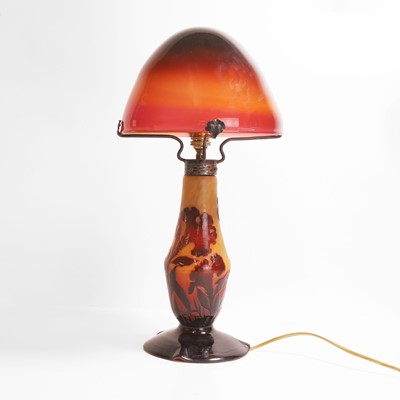 Lot 66 - A cameo glass lamp