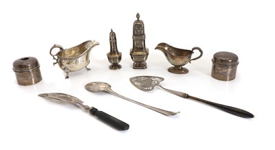 Lot 11 - A collection of silver items