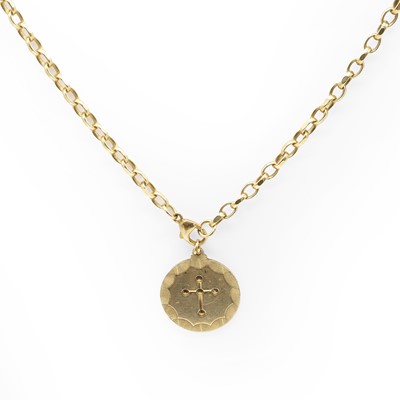 Lot 483 - A 9ct gold faceted belcher link chain