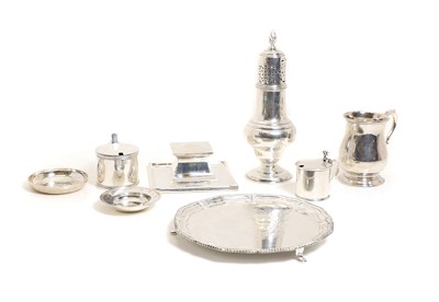 Lot 10 - A collection of silver items