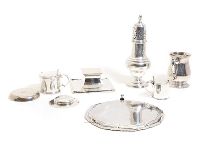 Lot 10 - A collection of silver items