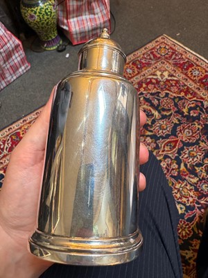 Lot 8 - A George II silver tea caddy