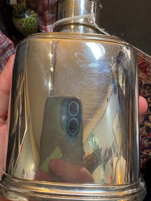 Lot 8 - A George II silver tea caddy