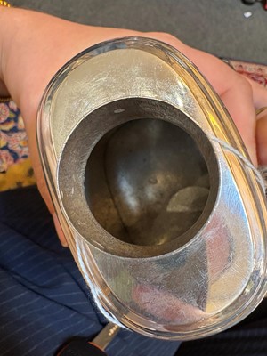 Lot 8 - A George II silver tea caddy
